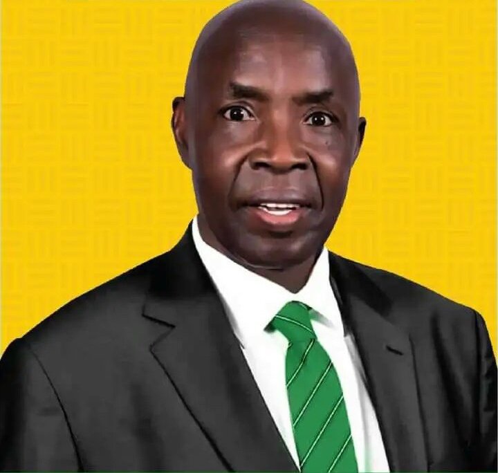 Who's WINNING Kisii Gubernatorial Race?

Re Tweet 🔃 - Simba Arati (ODM)
Like ❤ - Ezekiel Machogu (UDA)
Comment  (any other)