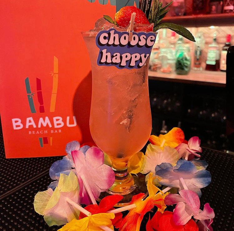 Start the #week as you mean to go on... with a little bit of #happiness   🌺

#bambubeachbar #cocktails #swansea #swanseacocktails