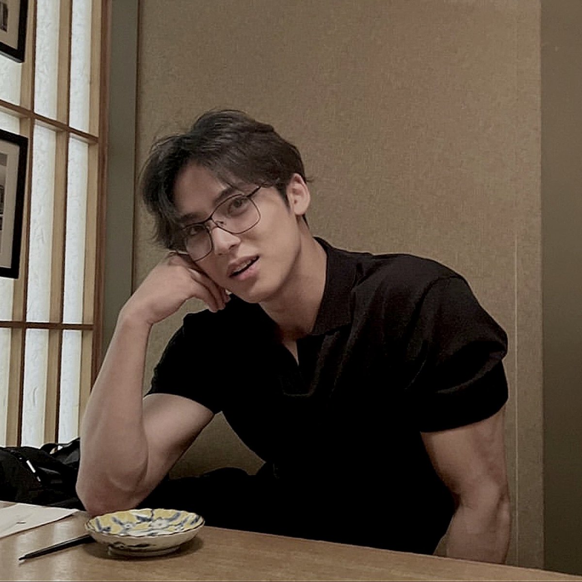 ‎ً (@cigqor) on Twitter photo 