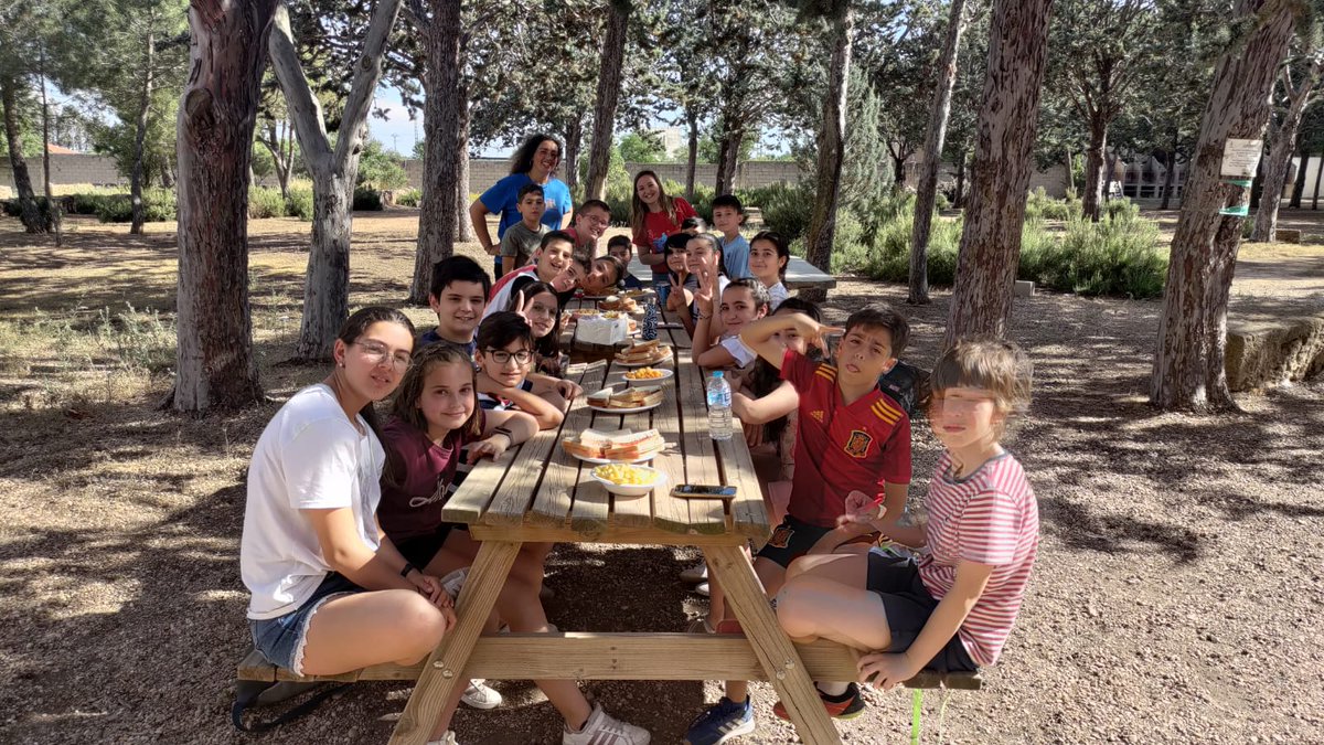 get brit! tweet media