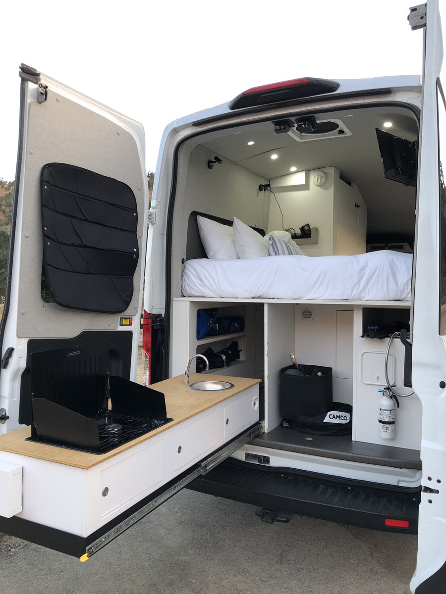 Daniel_TOPDJ's tweet photo. Road-trip -> Sequoia -> Yosemite -> Death Valley #vanlife #roadtrip https://t.co/K5Ce5bJLUC