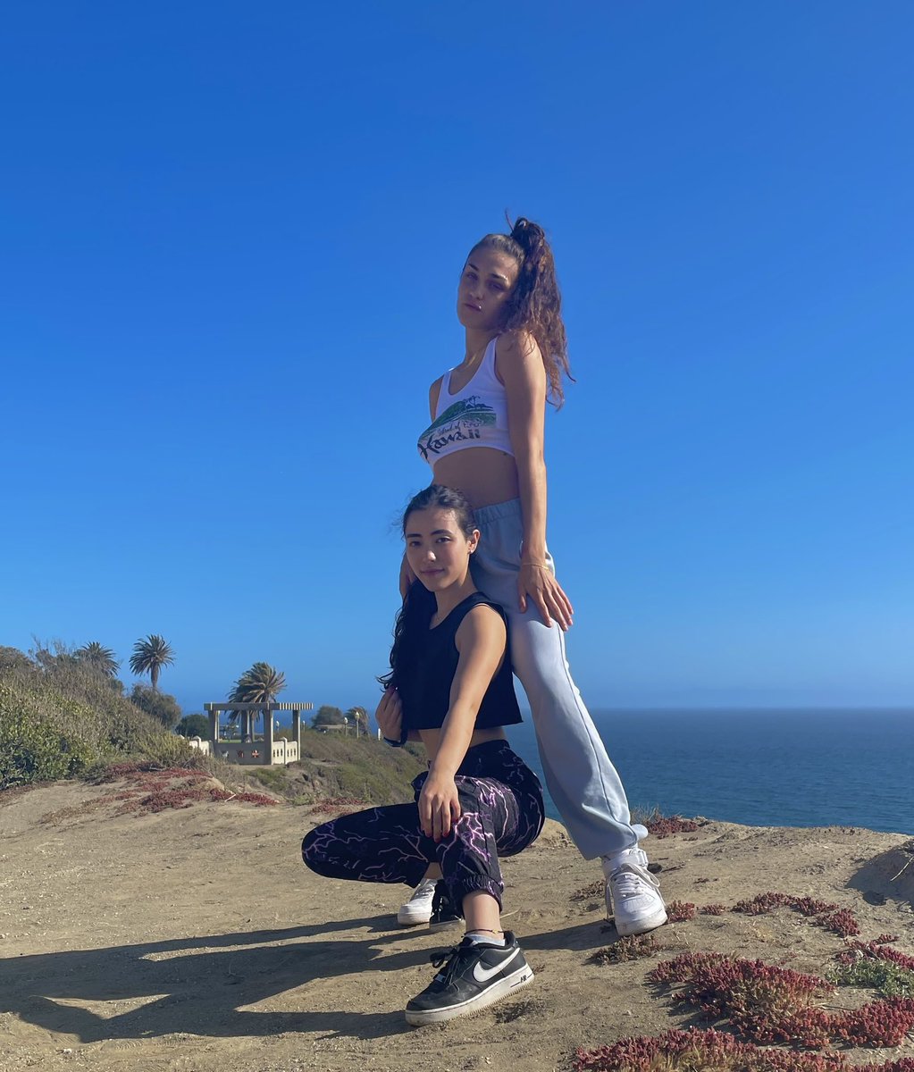 JustKristenLi's tweet photo. ⛰ https://t.co/uaioQ4lr2P