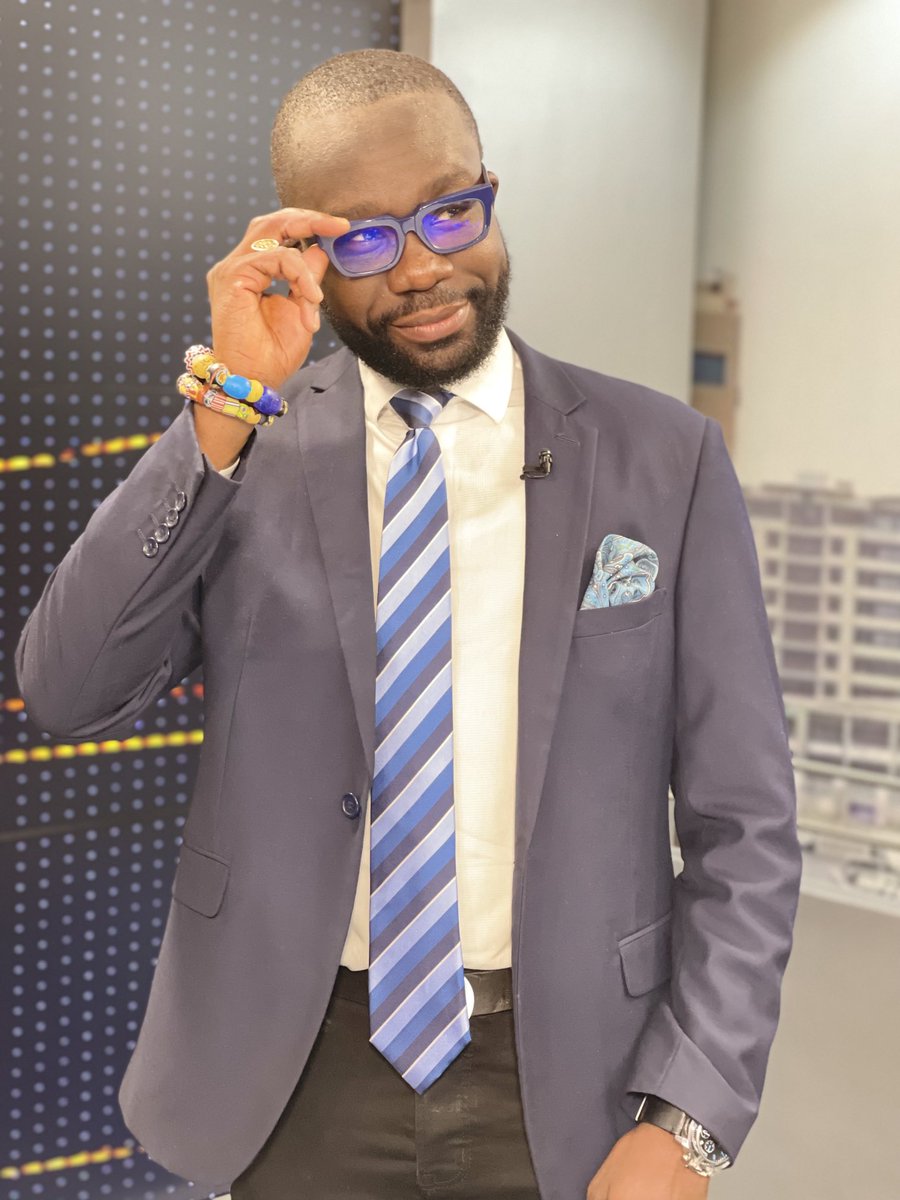 BenjaminAkakpo3's tweet image. #4Shots to usher you into the #FinestMorningShow on television. Let #BerniceAndBenjamin make your morning, will you?

Join us as we dilate on those #CrucialIssues - #ForGodAndCountry!🇬🇭🙌🏾

#JoyNews
#AMShow