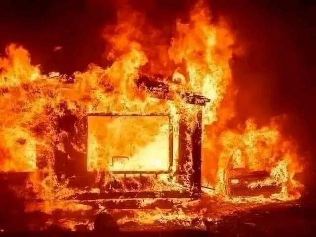 rezaulislam115's tweet photo. এমন একটা সকাল আর না আসুক!
#PrayForChottogram https://t.co/KMxcUyKVAG