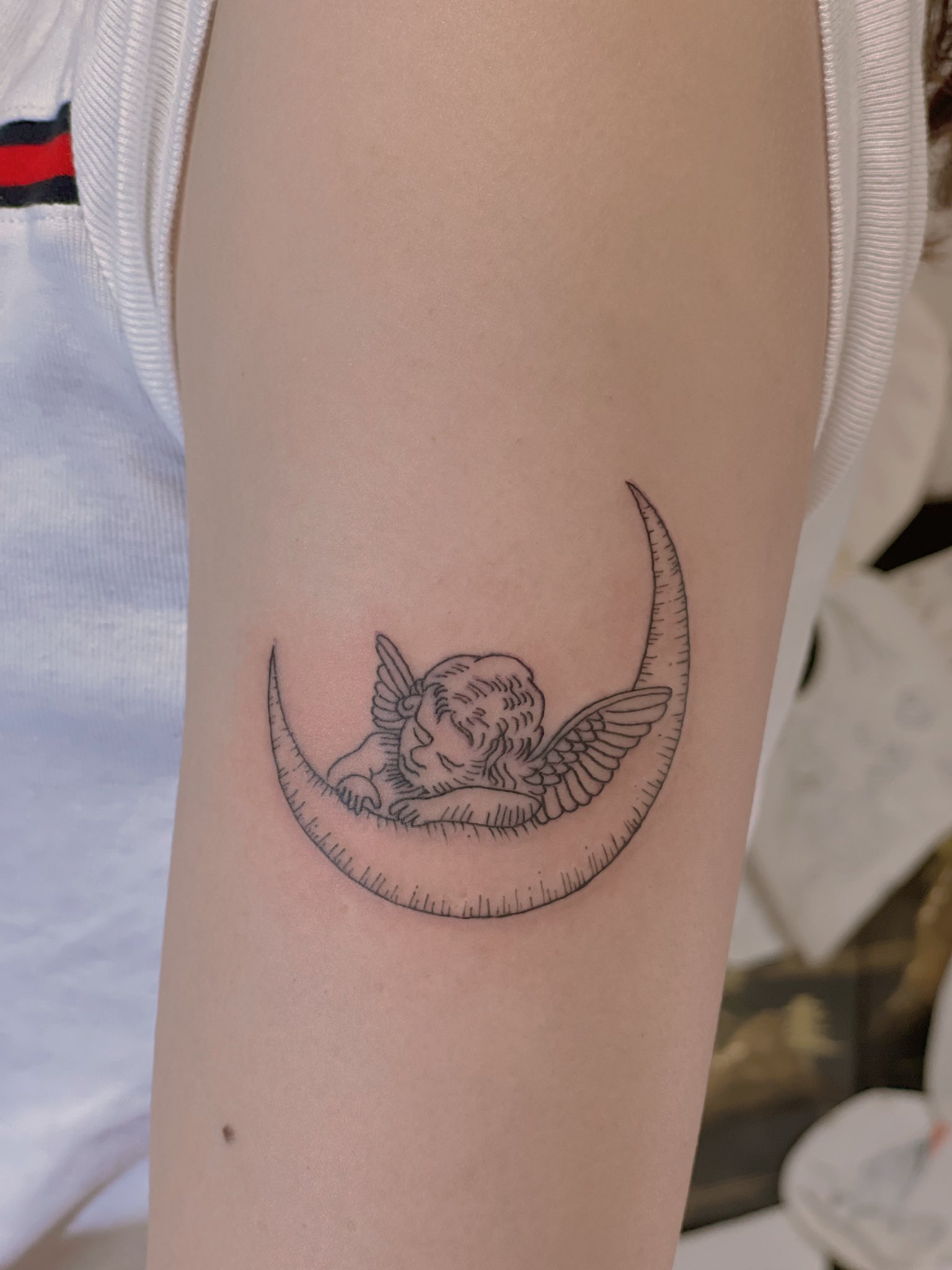 تويتر 月タトゥー بحث تويتر