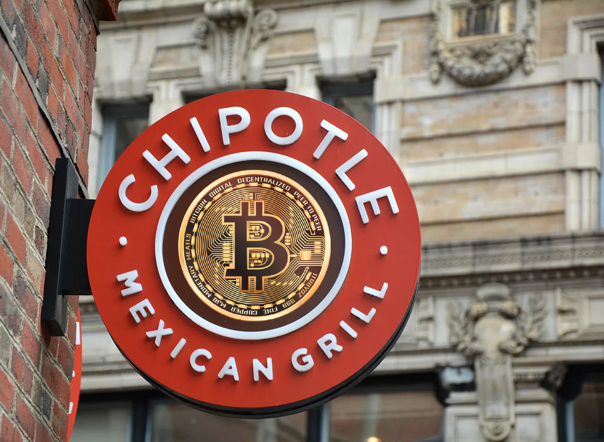 🚨 NEWS: <a href="/Chipotle/">Chip Clark</a> has partnered up with Flexa to offer cryptocurrency payment options within the United States. The restaurant chain is accepting 98 different cryptocurrencies including BTC, ETH, and SOL.