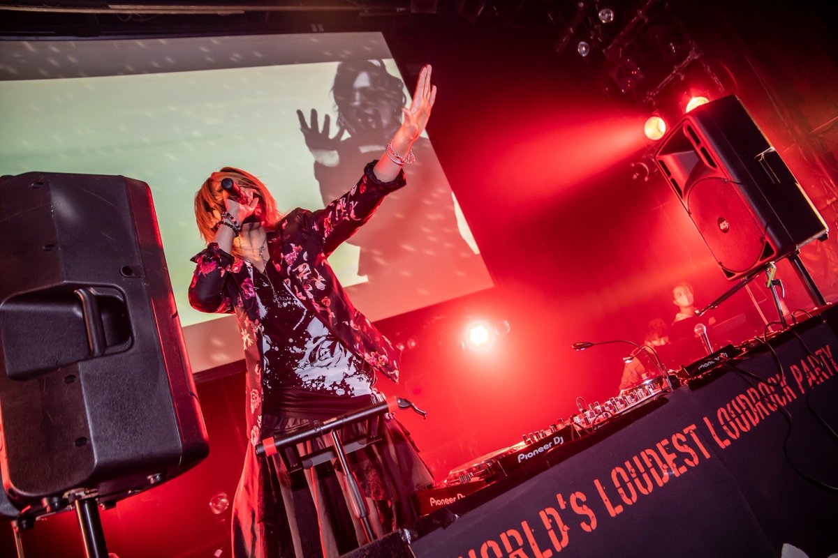 僕はDIR EN GREYに出逢って音楽の力を知り、その世界に身を置くことを