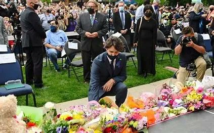 mikebhaines's tweet image. A year ago today in Ontario, an attacker mowed down a Muslim family, killing four of them as they were on a family day out. Motivated by hate this attacker chose to murder these innocent people because of their faith. #WeRejectHate #WeStandforUnity.