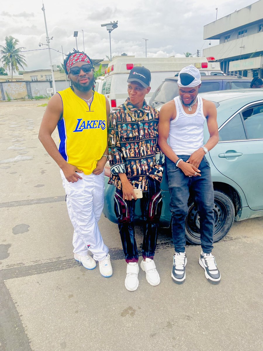 😊GOOD MORNING divine soul🌹```

Never stop doing your best, just bcoz someone doesn't give u credit.
Truth always prevails &amp; good Quality always gets appreciated.

Do gud u will get gud.🌹