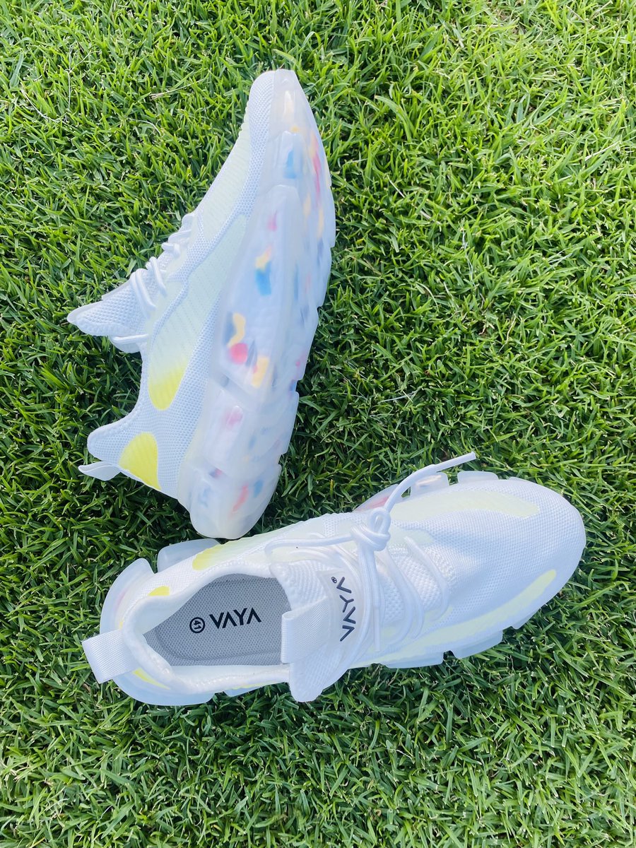 theHirohito® tweet media