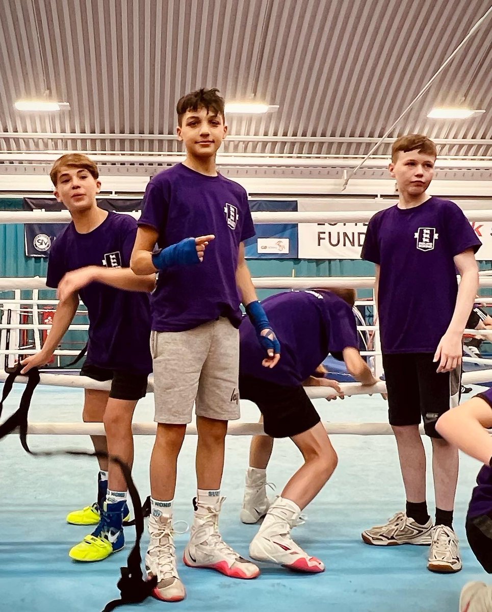 thewalshys's tweet photo. First England camp Done. Great day in Sheffield at the englands elite institute for sport for Team GB ..
@England_Boxing @LondonBoxing16 @wgsbsport1 @gbboxing https://t.co/dGyKzws5Il