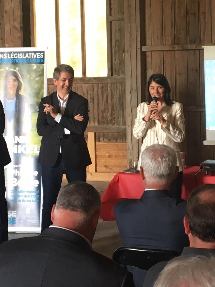 StephanieFrkl22's tweet photo. 🙏Merci à Jean Rottner, Président de la Région Grand Est, de soutenir ma candidature pour les élections législatives 2022 sur la 1ere circonscription de l'Aube

#aube #grandest #legislatives2022 #Legislatives #JeanRottner https://t.co/OFtRMyOAOy