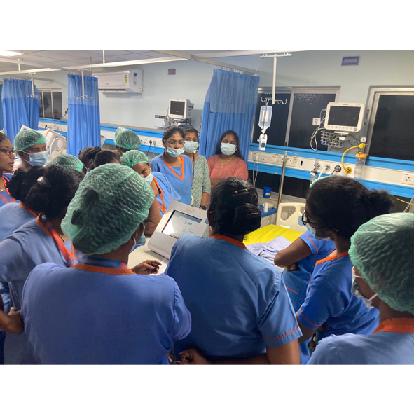 vTitan_Corp's tweet photo. Nurses exploring the features in Accuflow Drip Monitor application. Visuals from Accuflow Drip Monitor Training. #vTitan #IVDripMonitor #IVInfusionMonitor #WirelessDripMonitor https://t.co/GjWK01j1mq