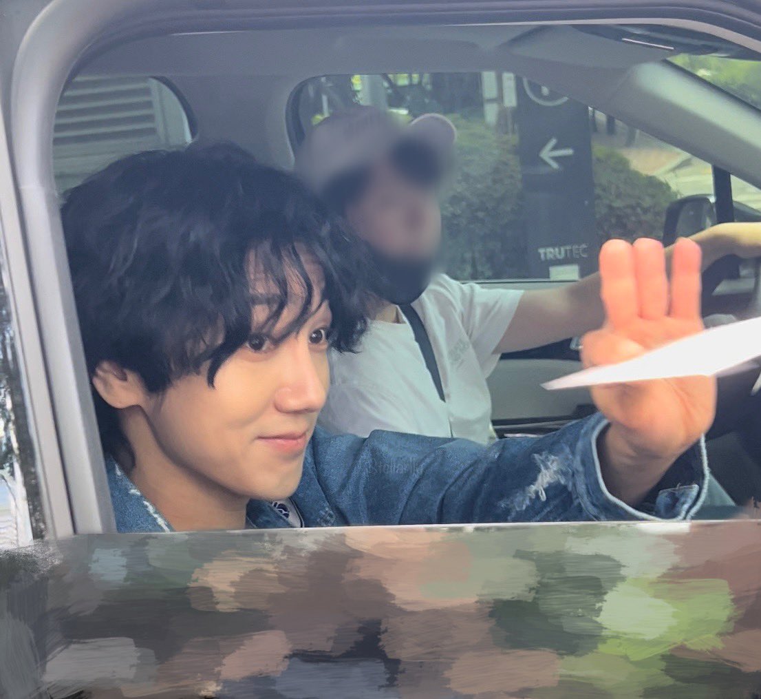 aesongie_24's tweet photo. i love you. 🥺 https://t.co/DGyWoYH354