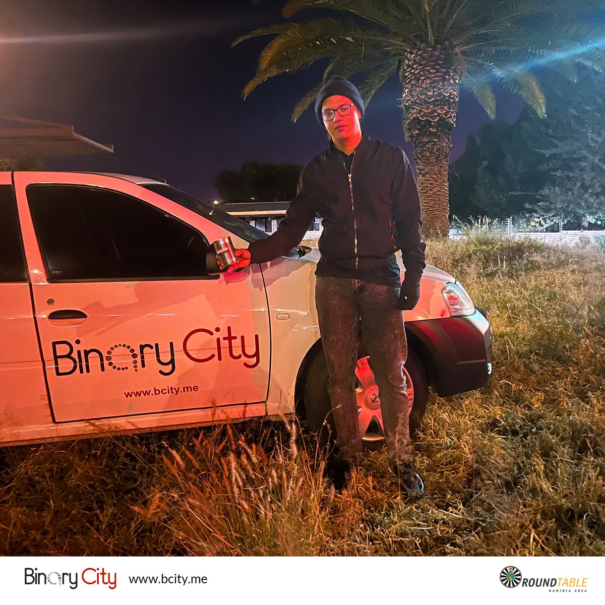 binary_city's tweet photo. Thank you to the Binary City team, Round Table, Namibia Area & everyone who contributed donations. Your kindness will bring warmth to someone's life this winter. Outstanding!
#bcsaints #binarycity #iamawinterknight #roundtablenamibia
https://t.co/9J20sKijaR https://t.co/8f6A2LxJai