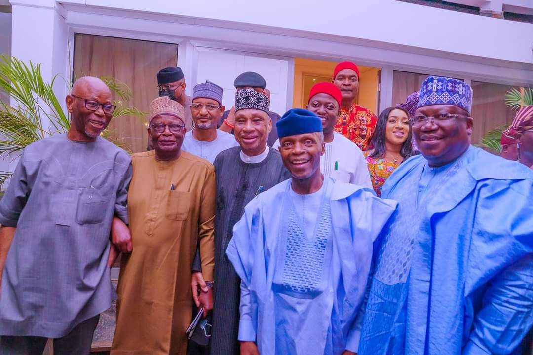 PhilipObin's tweet photo. How we started on 11 April 2022 vs. where we were as of night of 5 June 2022. This journey has been tough but definitely worth every bit of it - all thanks to our teeming Supporters, Esteemed Volunteers, Delegates, Stakeholders and Leaders of our Great Party the APC! https://t.co/hw4EuFCdq2