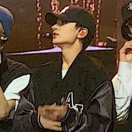 ٭ (@eboyjay) on Twitter photo 
