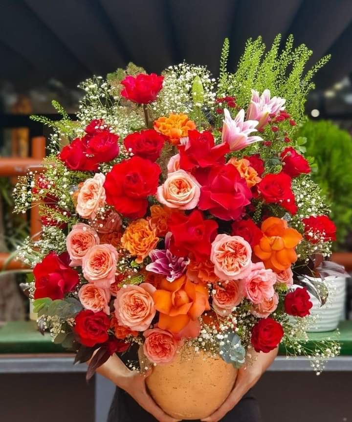 Mughal Builders 👷‍♂️ (@muhamma31242421) on Twitter photo 