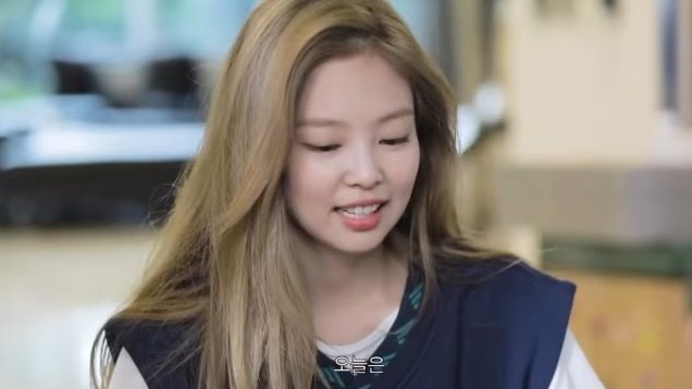 G0THRUBY's tweet photo. no thoughts, just jennie kim https://t.co/ONAxR01zZb