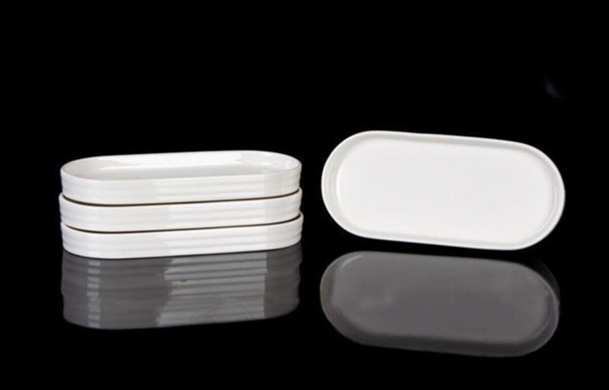 linkahome's tweet photo. Excited to share the latest addition to my #etsy shop: Porcelain 20x13 Cm 6 Oval Boat Plate https://t.co/X2jqOhrBv1 #white #plate #dish #ovalplate #ovaldish #kitchen #linkahome https://t.co/rdd3LnY899