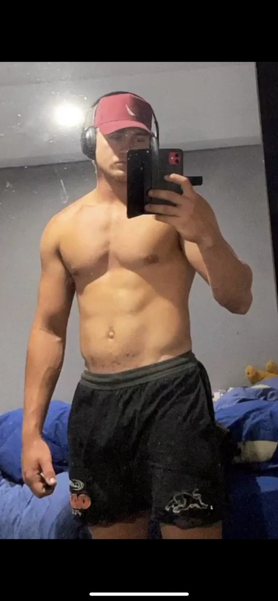 _aussieimpact's tweet photo. “Sniff my bulge and crack” 👃🏽🐽😈 #tradie #gaytradie #aussietradie #alpha #alphatradie #alphaaussie #musky #pig #gaypig #sniff #rim #rimming #dirtypig #gayaus #gaymelbourne #gaysydney https://t.co/RjfNl57Glf