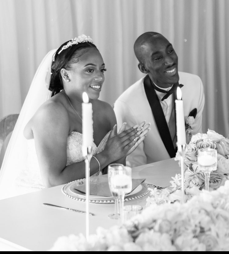 itsslimwun's tweet image. Matthew 19:6 - So they are no longer two, but one flesh. Therefore what God has joined together, let no one separate β€οΈ
Happy 1 year anniversary Mrs Best xXx @Chloe_B3_real