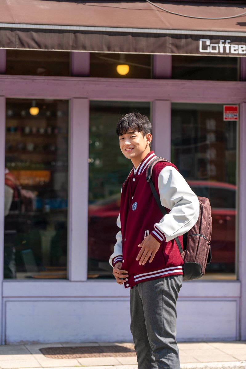 시네 드 라마 tweet media