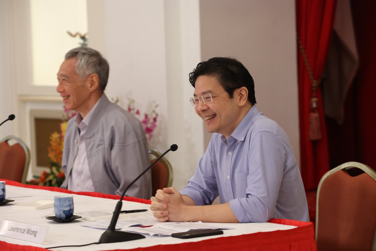 Announced some Cabinet changes today. @lawrencewongst will be promoted to DPM. He will be Acting PM in my absence, and will continue as Finance Minister. You can read the full PMO Statement here: go.gov.sg/cabinet-change… – LHL go.gov.sg/8zmjyt