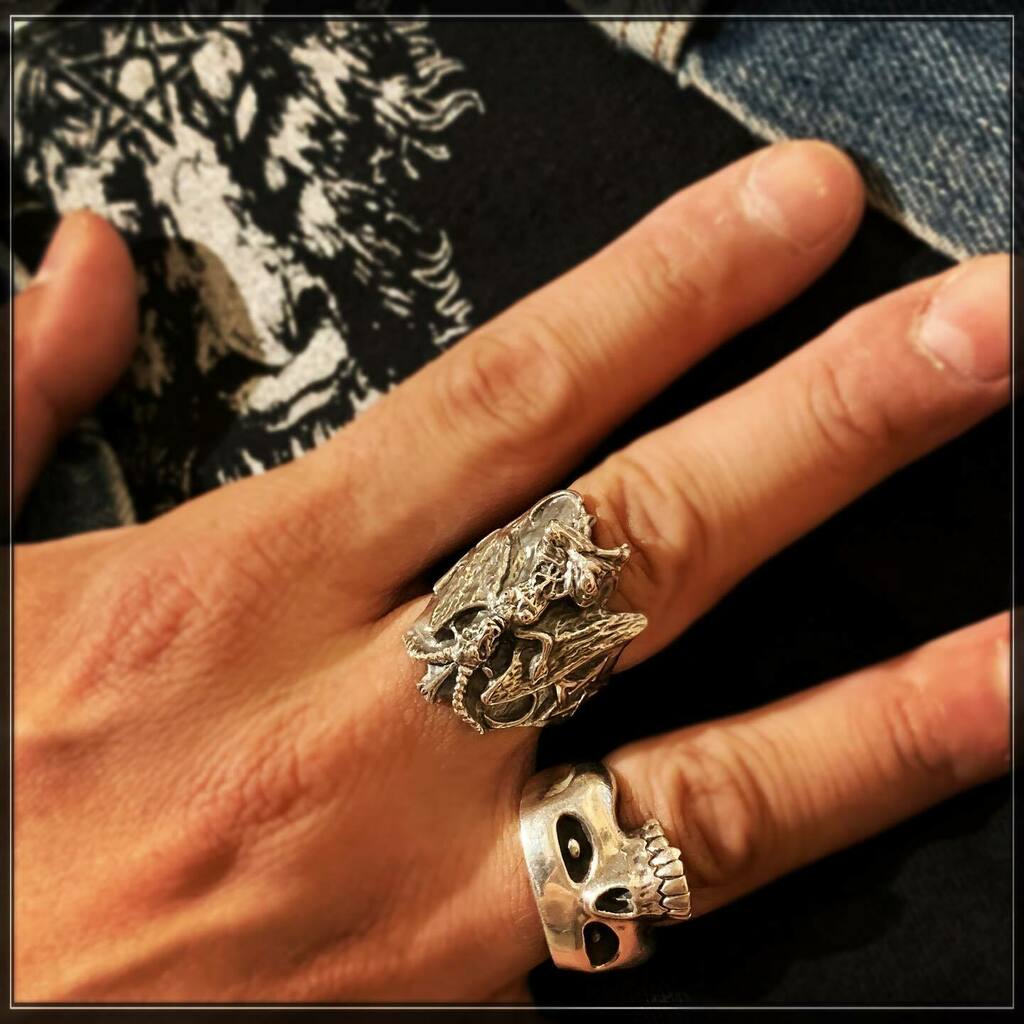 CRAZY PIG DESIGNS サーベル トゥース タイガーリング | www