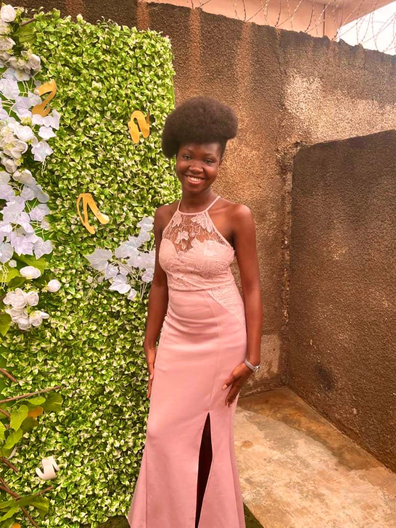 asanteniba01's tweet photo. I was a wedding guest🙈❤️ https://t.co/cKdBu7WA3e