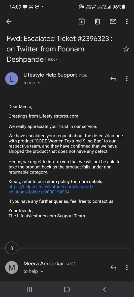 poonamdeshpande's tweet photo. @Lifestyle_Store  you had sent me a used handbag and not a defective one. Time and again I had mentioned. The price tag was not present on receiving the product, its belt was not packed, there was dirt deposited. This is height of ignorance!!!
#agitated https://t.co/aLtsc8a1AD