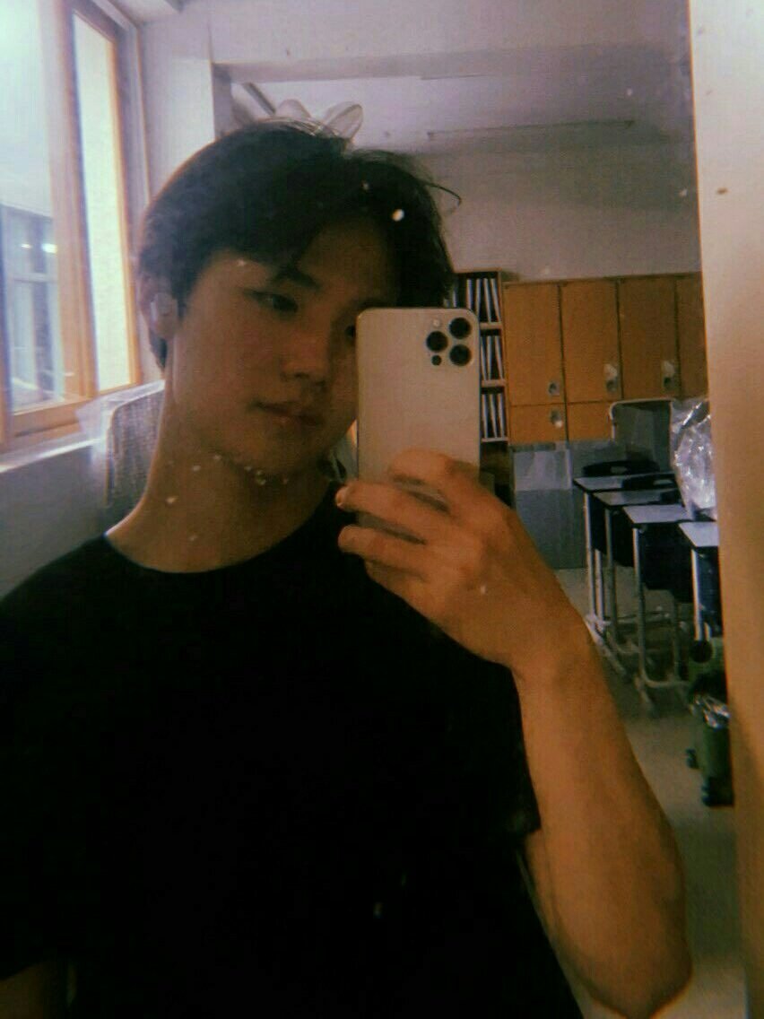 bbonbonkyu's tweet photo. eyyy

#TMSD #TreasureMakerSelcaDay #TREASURE #DOYOUNG #도영 @treasuremembers https://t.co/guBClWhvdX
