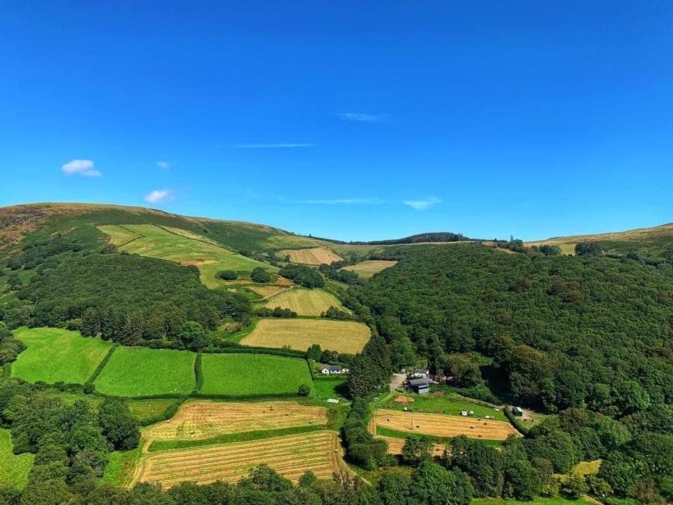 Alongside producing climate-friendly food, I’m proud to protect and enhance the beautiful Welsh countryside for us all to enjoy.
#WelshFarmingWeek