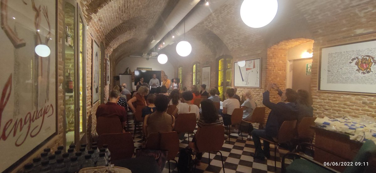 Reunidos con profesores alemanes gracias a <a href="/XarxaFP_SG/">XARXA FP</a> para poder conocer ambos sistemas educativos y establecer vínculos para movilidades de alumnos. <a href="/sepiegob/">SEPIE</a> <a href="/EuropaJoven/">Europa Joven Madrid</a> <a href="/ErasmusFP/">Mi Erasmus en FP</a>