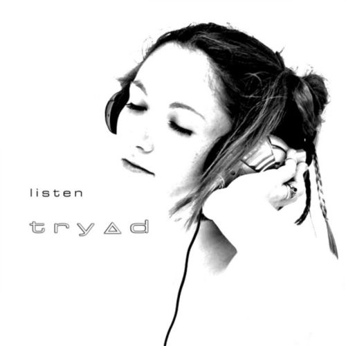 radioCoolio's tweet photo. Super tune! Feeling Home by Tryad @WeAreTryad Tune in to the best online at https://t.co/wI7Qz0JyUF https://t.co/kr8f6i9Ll2