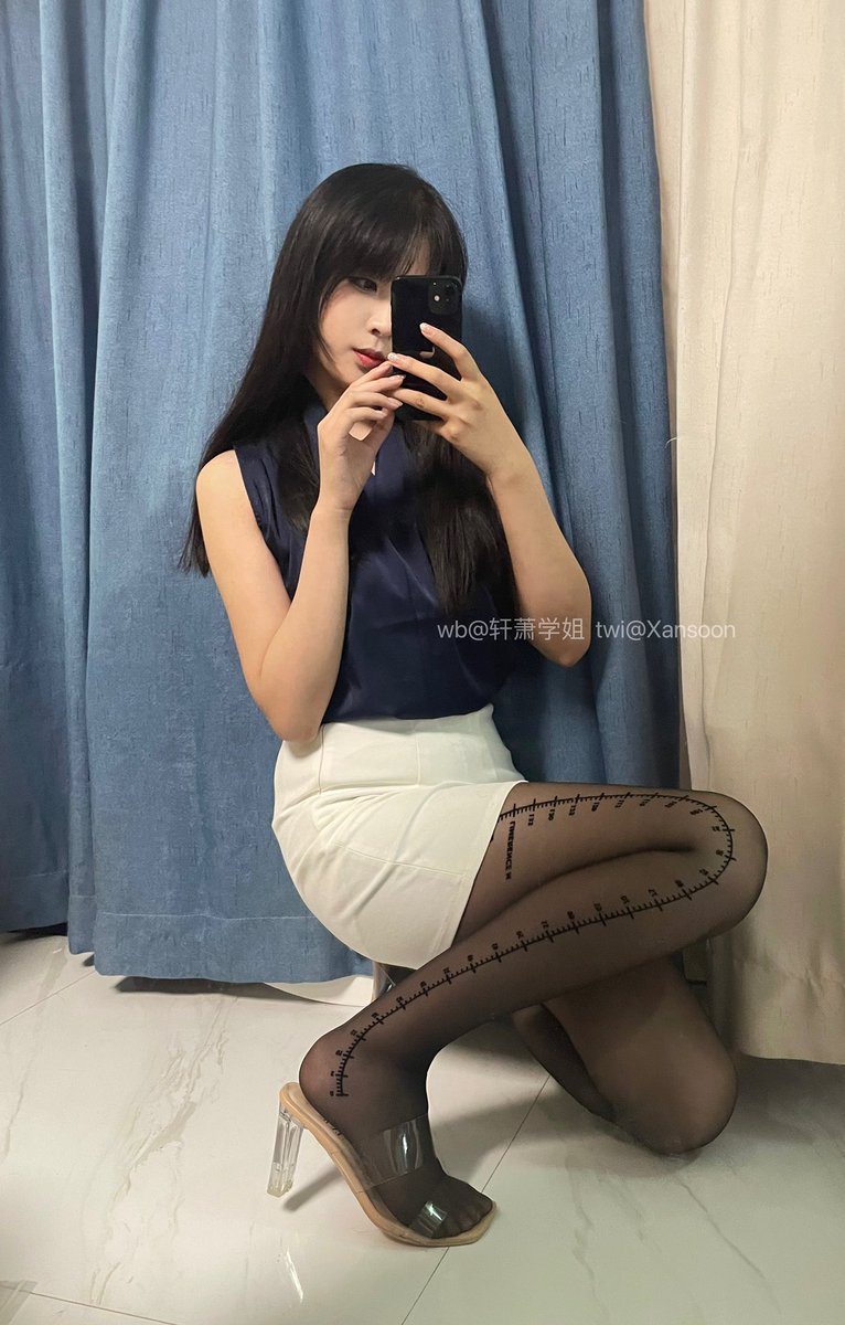 刻度尺

Pantyhose @limerencem https://t.co/rdRjSSCB5a