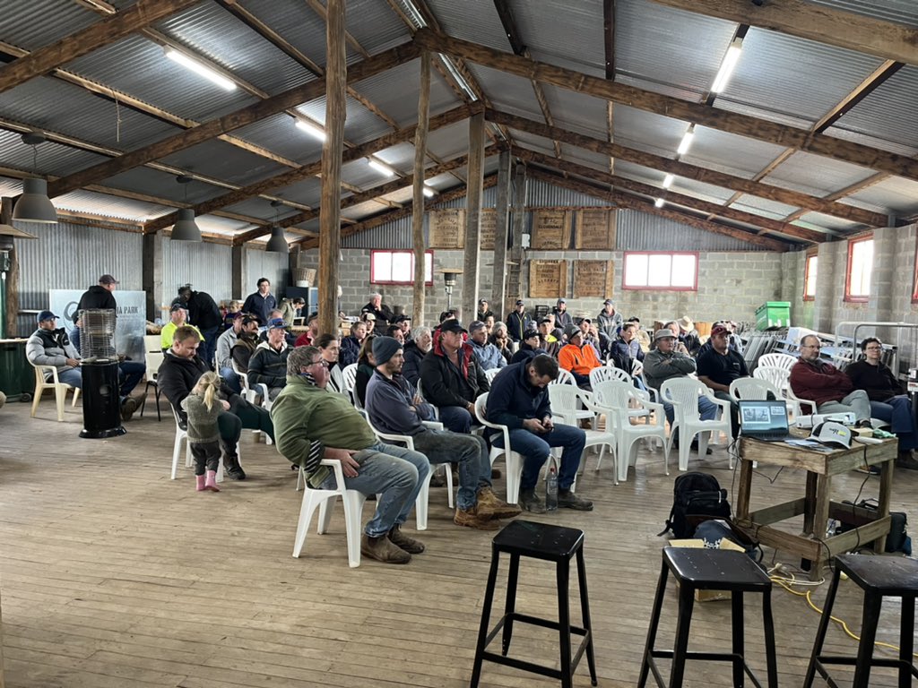 Fergenetics's tweet photo. A great day at Karawatha Park today sharing experiences of breeding and managing mules free. Thanks to the Woolford family for hosting. @rudigermaxpower @neXtgenAgri https://t.co/wCPk6jejz4