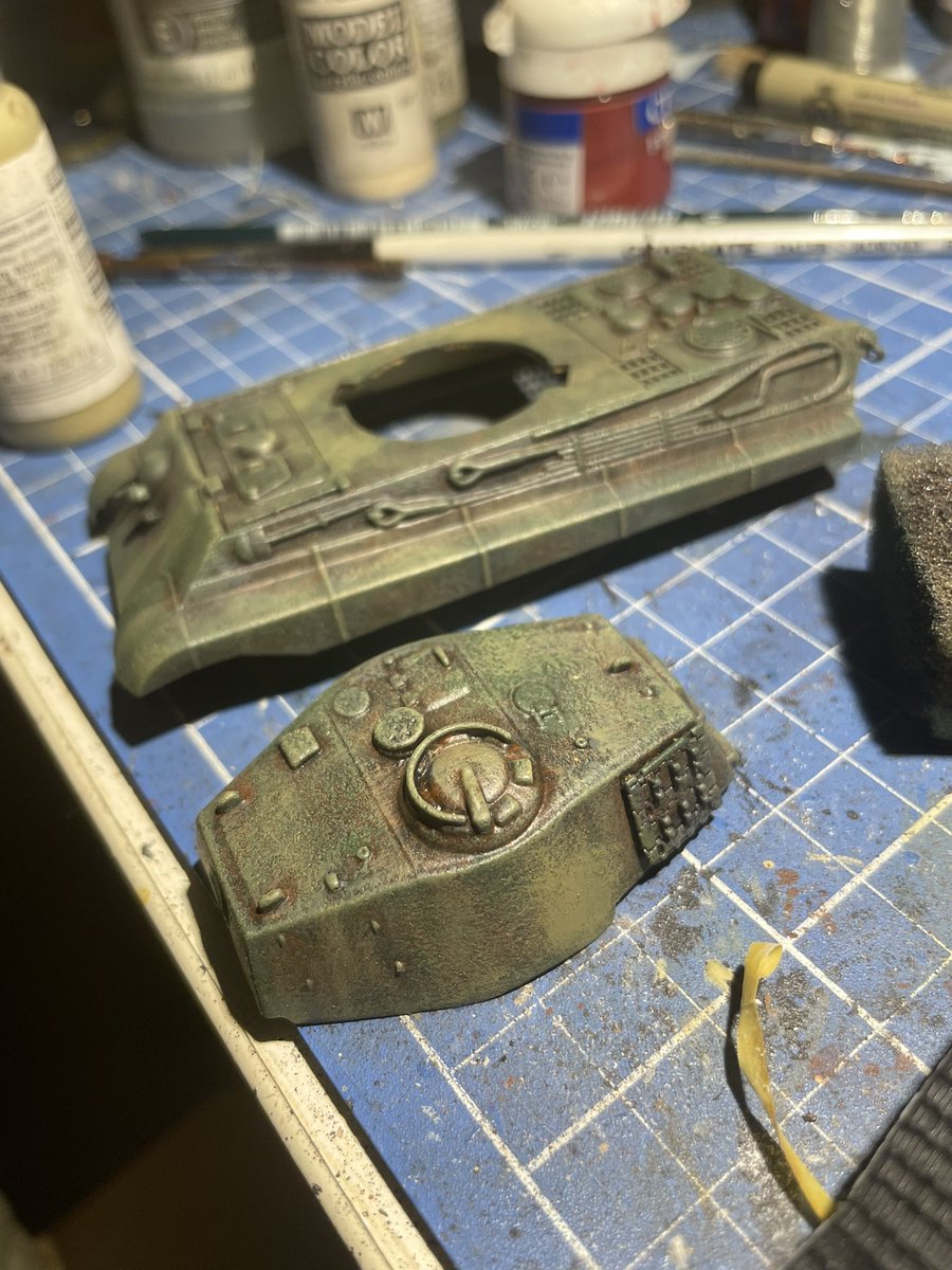 MassimoVallery's tweet photo. I want to create a crossover between gundam and the Ardennes offensive. The Goblin holds an german anti-tank rifle and will be joined by a tiger tank #kamehousestudio #massimovallery #kazuhisakondo #resinkit #modelkit #gundam #goblin #vallejiomodelcolor #liquitex #crossover https://t.co/VJFNUbvI04