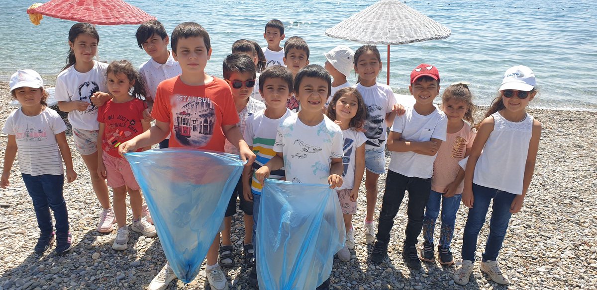 CokertmeI's tweet photo. Temizliğe davet var etkinliğimiz @MilasMEm @isabal80 @mugla_mem https://t.co/UOYUVYt4uv