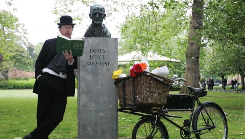 ArisTheatre's tweet photo. What is Bloomsday? #Ulysses #7stages #ulysses100 #JamesJoyce #yesisaidyesiwillyes #bloomsday #bloomsday2022 #bloom #LeopoldBloom #MollyBloom #StephenDedalus #odyssey #Dublin #tobeirish #globalirish #IrishLiterature #atlantatheatre @ArisTheatre
- https://t.co/6Sfxos8Tg8 https://t.co/4DoLmfavzz