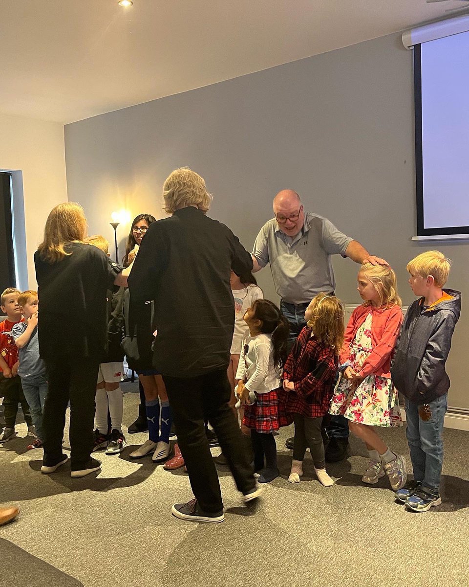 LIFEgolborne's tweet photo. Day 3 and the final morning of The Feast. 

We have been blessed to hear Spirit led teaching &amp; witness the undeniable move of the Holy Spirit. 

Thank you to Dr John Andrews and Rev Barry Manson for sharing your gifts. Our lives are enriched because you walked with us. https://t.co/Cgn97pMaKC