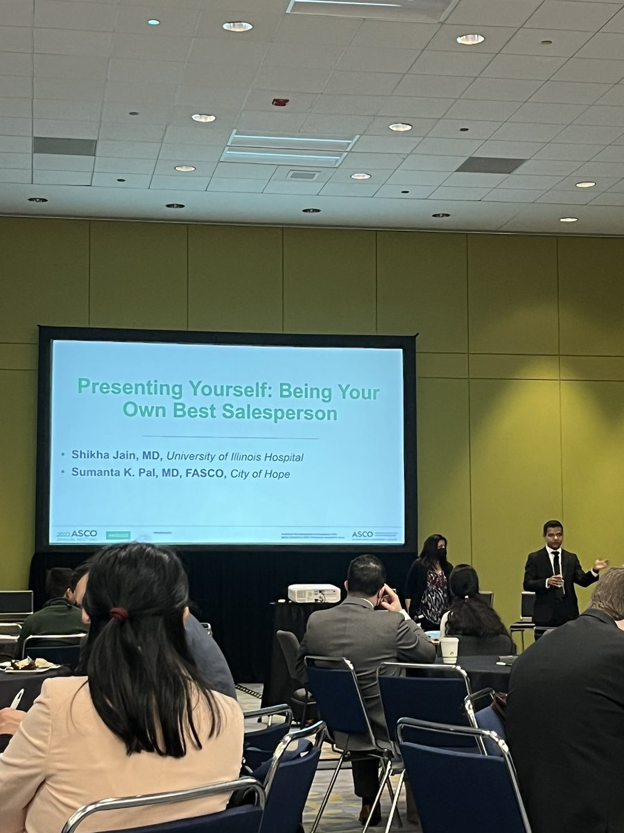 The networking lounge for Trainees & Early Career Oncologists is the highlight of #MyFirstASCO #ASCO22 

I got the opportunity to hear from the great @ShikhaJainMD & @montypal and had a 1-to-1 mentor session with eminent @JTrentMDPhD

Not to mention that coffee☕️was always there!