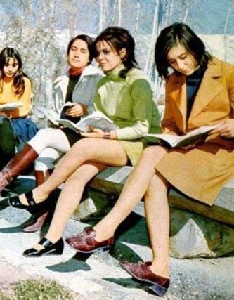 EverestBBC's tweet photo. İran Islami Humeyni Devrimi 1979 Öncesi...
Iran Plajları
#Iranian
#irane
#ALTIN
#SedatPeker https://t.co/fFb06THrtn