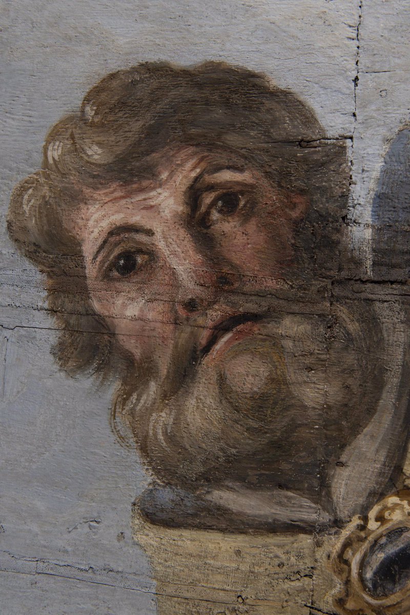 FranceauVatican's tweet photo. Peint selon la technique du trompe-l’œil, le plafond qui décore la bibliothèque de la Trinité-des-Monts, patrimoine des Pieux Établissements de la 🇫🇷 à #Rome et à Lorette , aurait été réalisé en 1695 par le #jesuite #AndreaPozzo, auteur des peintures de la voûte de ⛪️ de S.Ignace https://t.co/jqUm1pwnIV