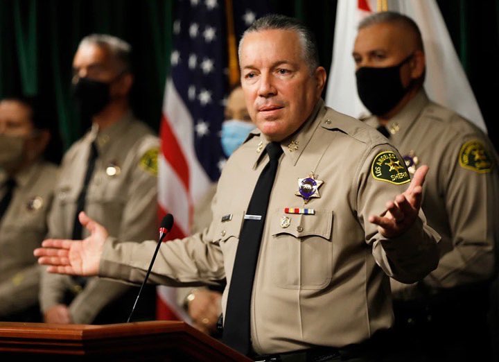 Steven11M's tweet image. "There are four types of people who join the military (Police). For some, it's family trade. Others are patriots, eager to serve. Next you have those who just need a job. Than there's the kind who want the legal means of killing other people."

-Jack Reacher