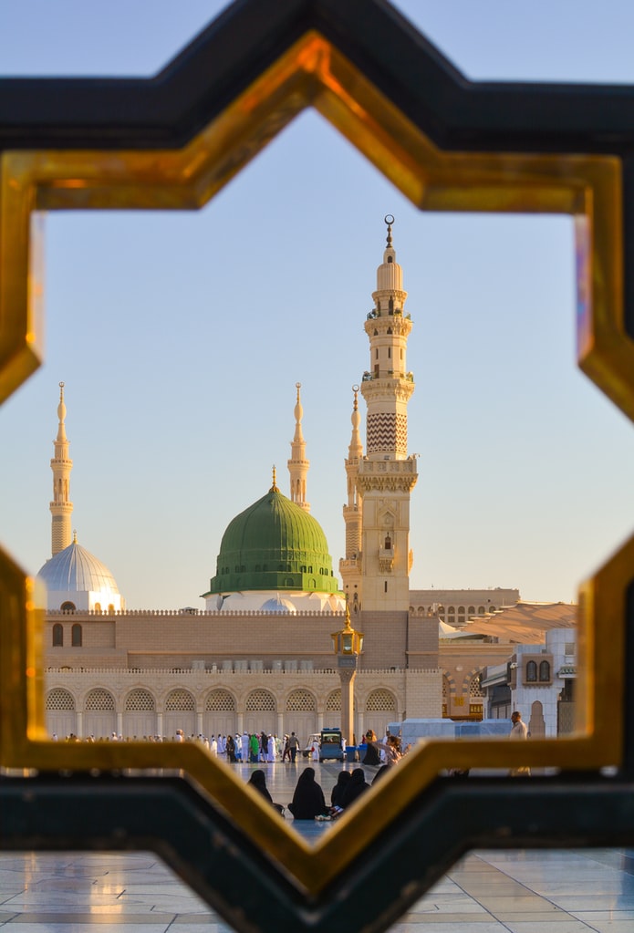 Nawabsaabb's tweet photo. The PROPHET PBUH live in our hearts ❤️ 

#إلا_رسول_الله_يا_مودي 
#BoycottIndianProducts
#BoycottIndia 
#ModiIsTerrorist https://t.co/O9Br0JKzQX