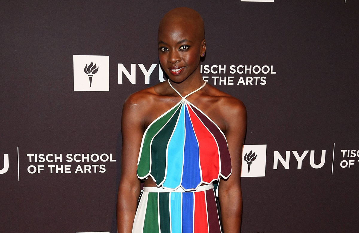 #GreatOutfitsinFashionHistory: #DanaiGurira in a Delightful #RosieAssoulin Matching Set: There are perfectly good celebrity #style moments, and then there are the looks that really stick with you, the ones you try desperately to recreate at home. In… fashionista.com/2022/06/danai-…