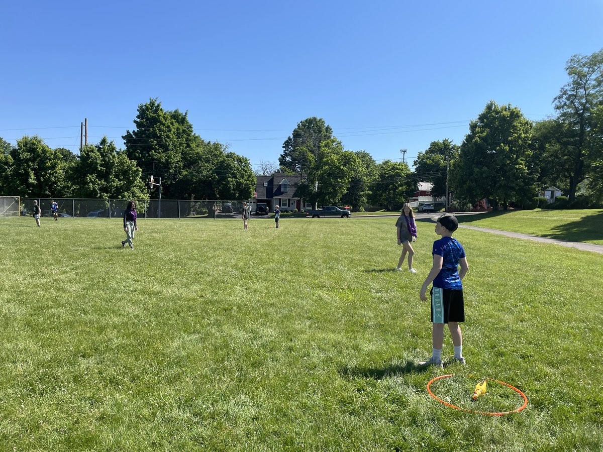 Charlie Sines tweet media