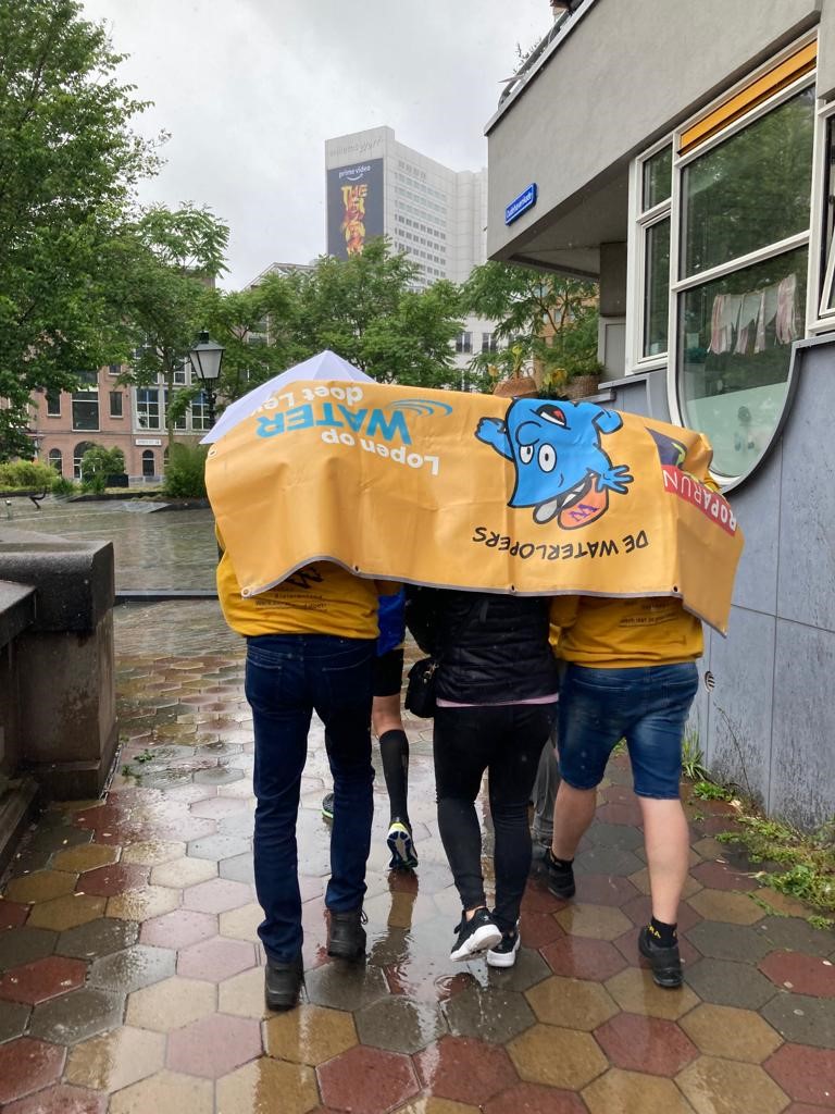 #Team242 #waterlopers finishen in #Roparun 2022 voor de 10e keer. Pittige editie dit jaar met veel regen en wind. Maar de sfeer bleef tot het einde goed #toppers 👏👍🙏Alle collega's zijn ontzettend #trots op jullie!! Topprestatie geleverd voor het goede doel 🏆🥇