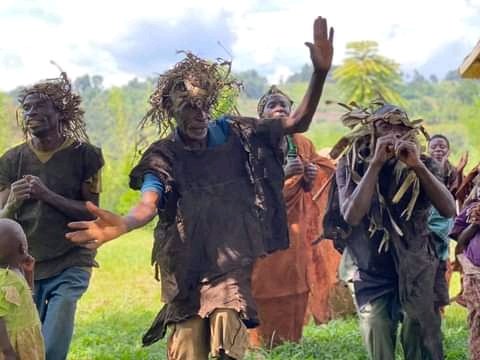 EscapeAdventur5's tweet photo. Uganda's distinctive culture https://t.co/XZulsyD9ad